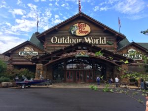 Bass Pro Shops, Is there a secret to their success
